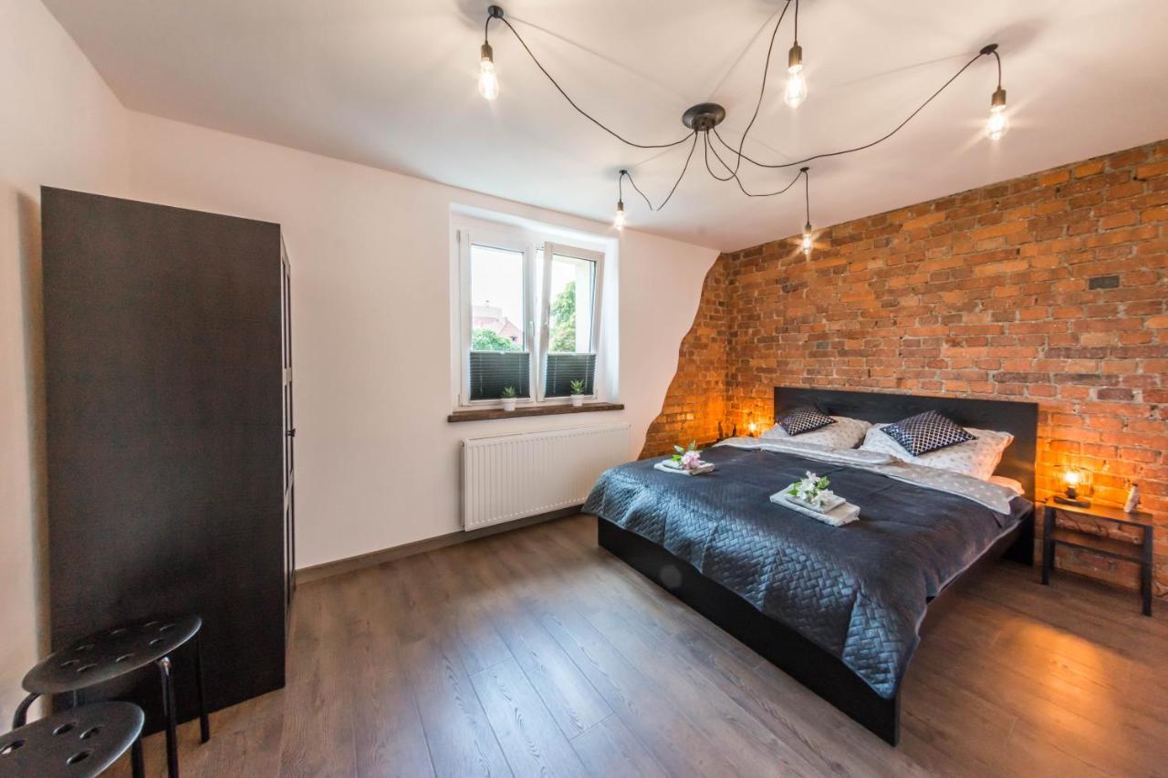 Apartament Wita Stwosza Jelení Hora Exteriér fotografie