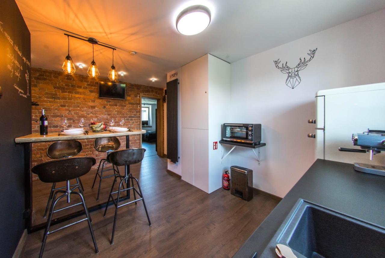 Apartament Wita Stwosza Jelení Hora Exteriér fotografie