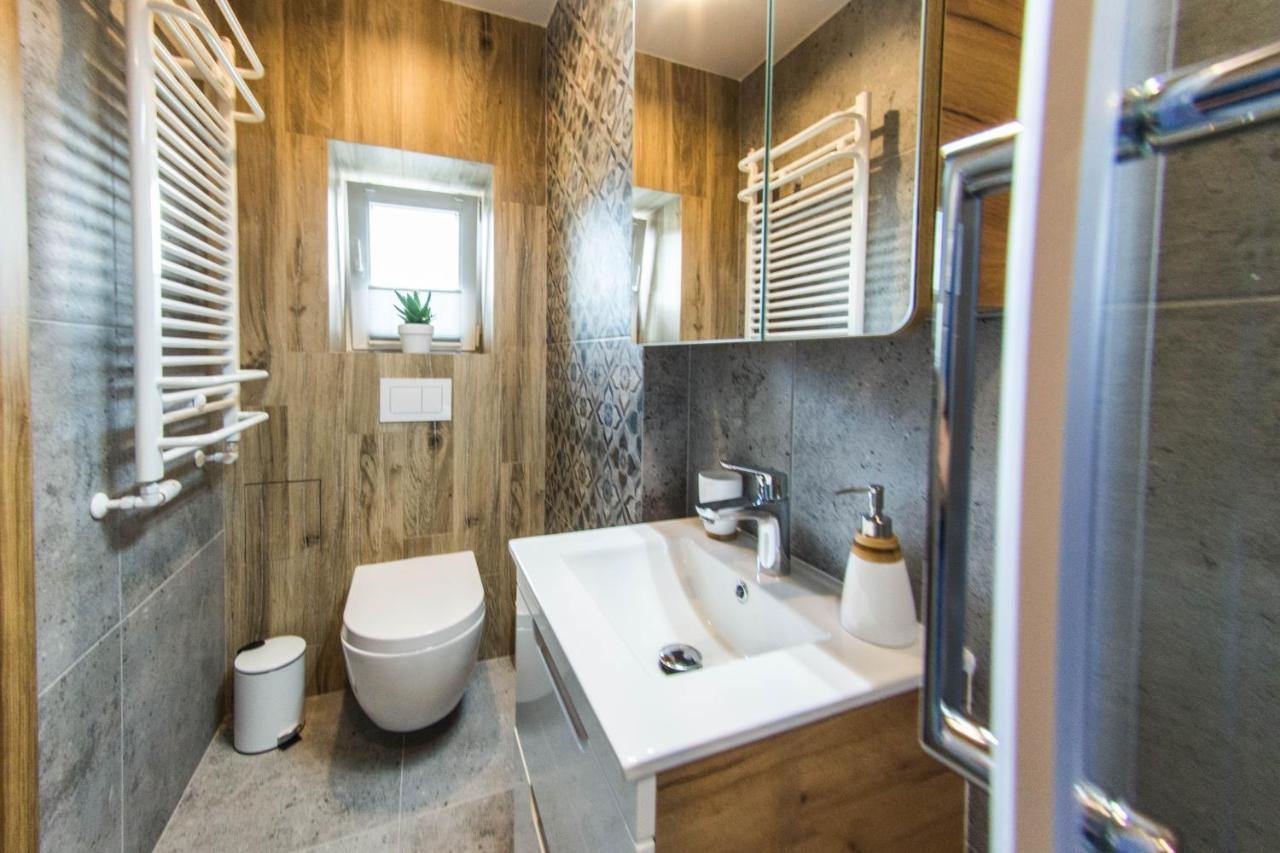Apartament Wita Stwosza Jelení Hora Exteriér fotografie