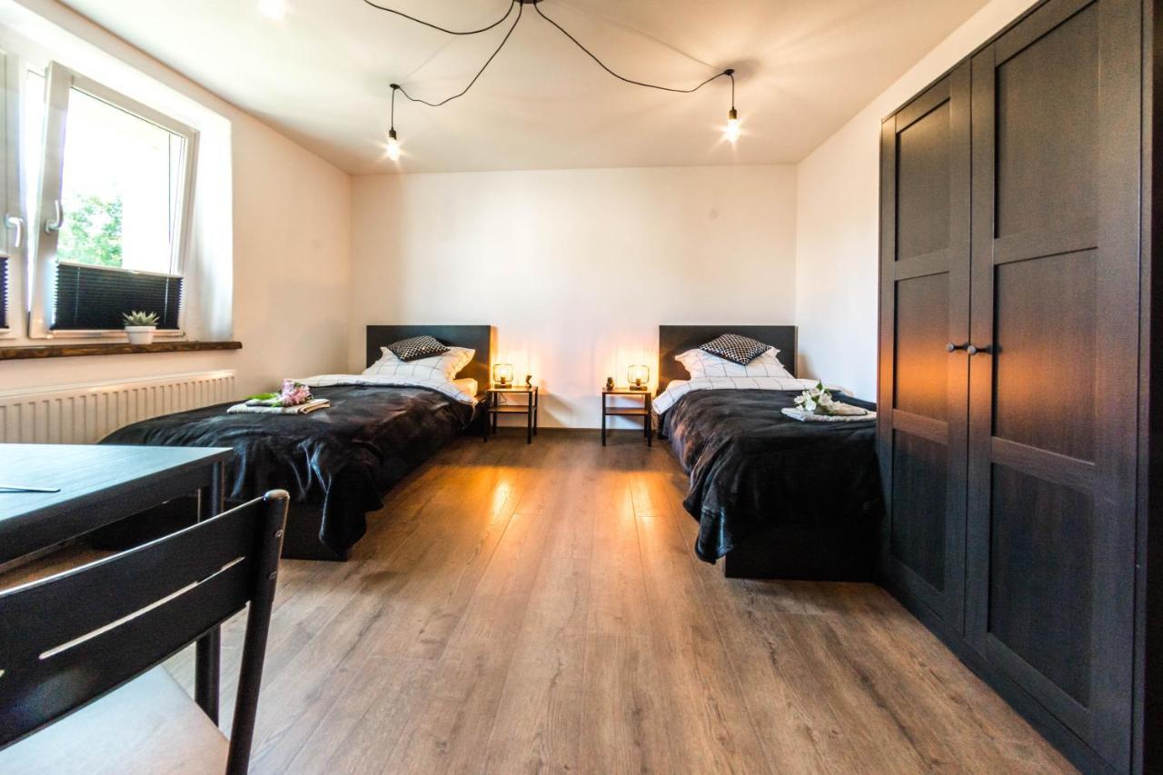 Apartament Wita Stwosza Jelení Hora Exteriér fotografie