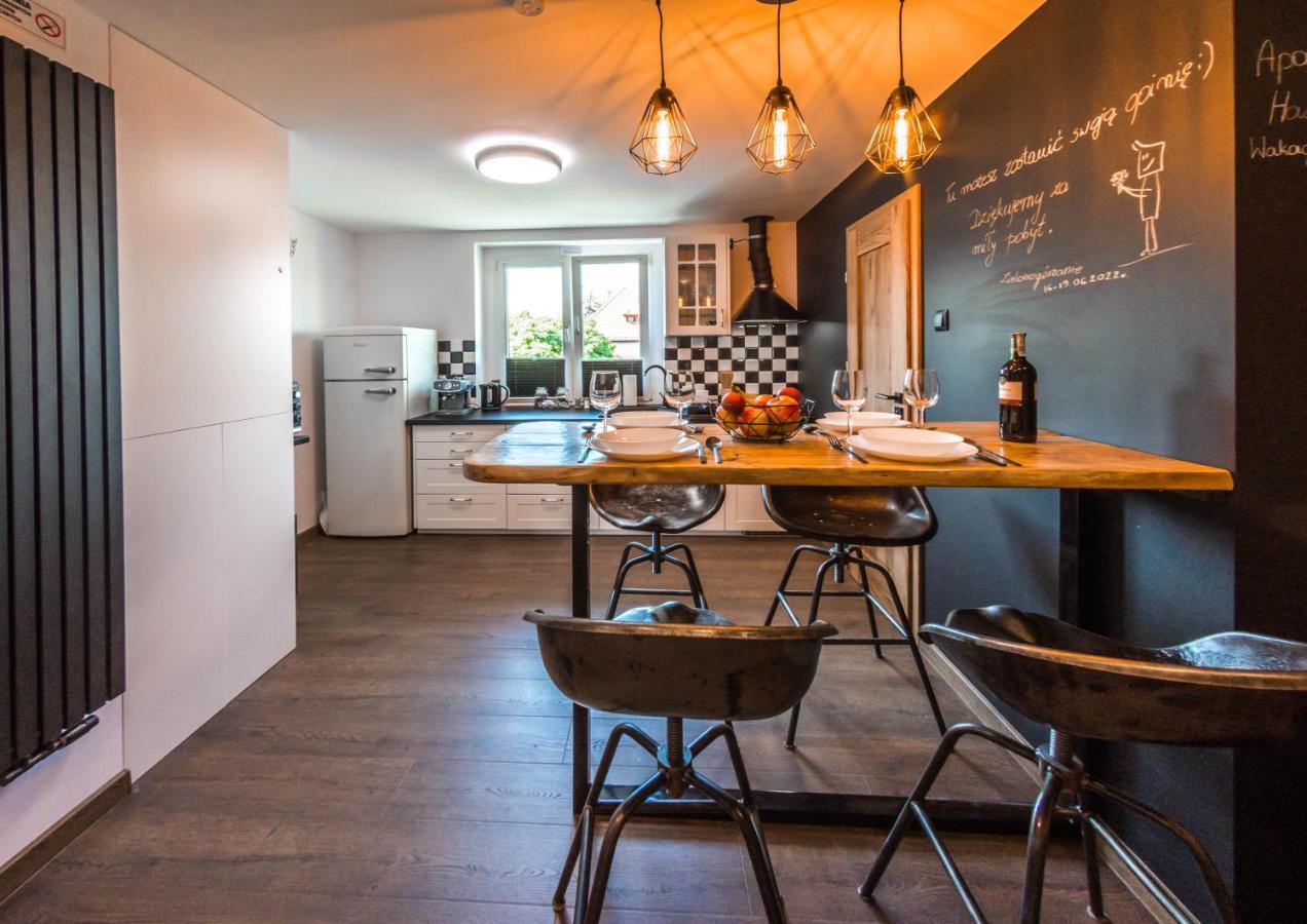 Apartament Wita Stwosza Jelení Hora Exteriér fotografie